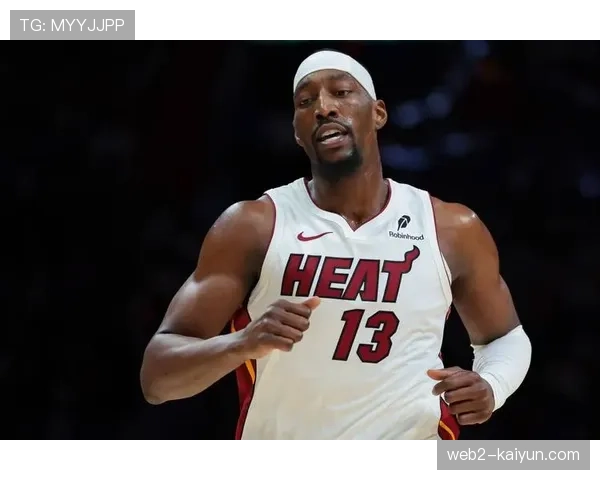 阿德巴约防守端统治 热火中锋27+14+4+4盖帽全面数据